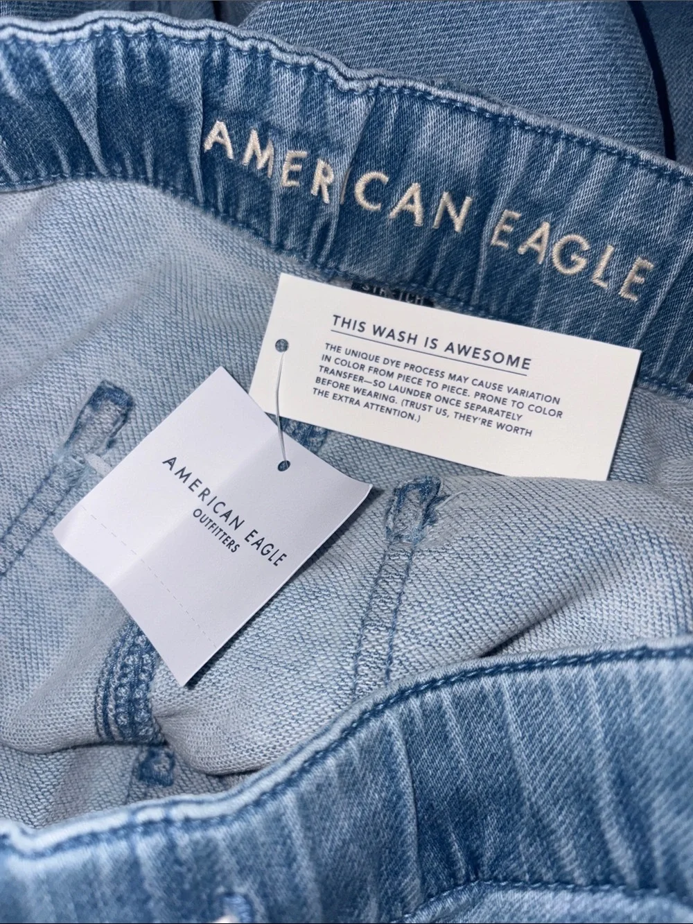 American Eagle Outfitters Light Blue Relaxed Low-Rise Jeans
